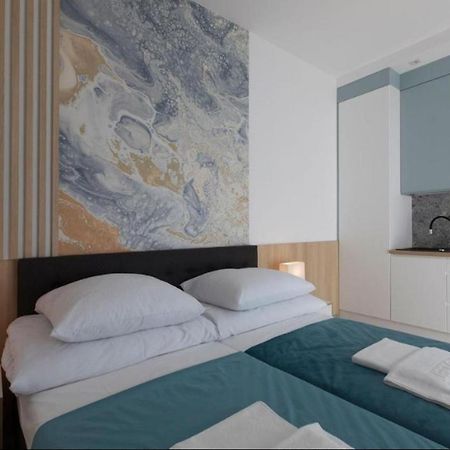 Willa Przy Porcie - Apartamenty Z Aneksami Kuchennymi Ustka Extérieur photo