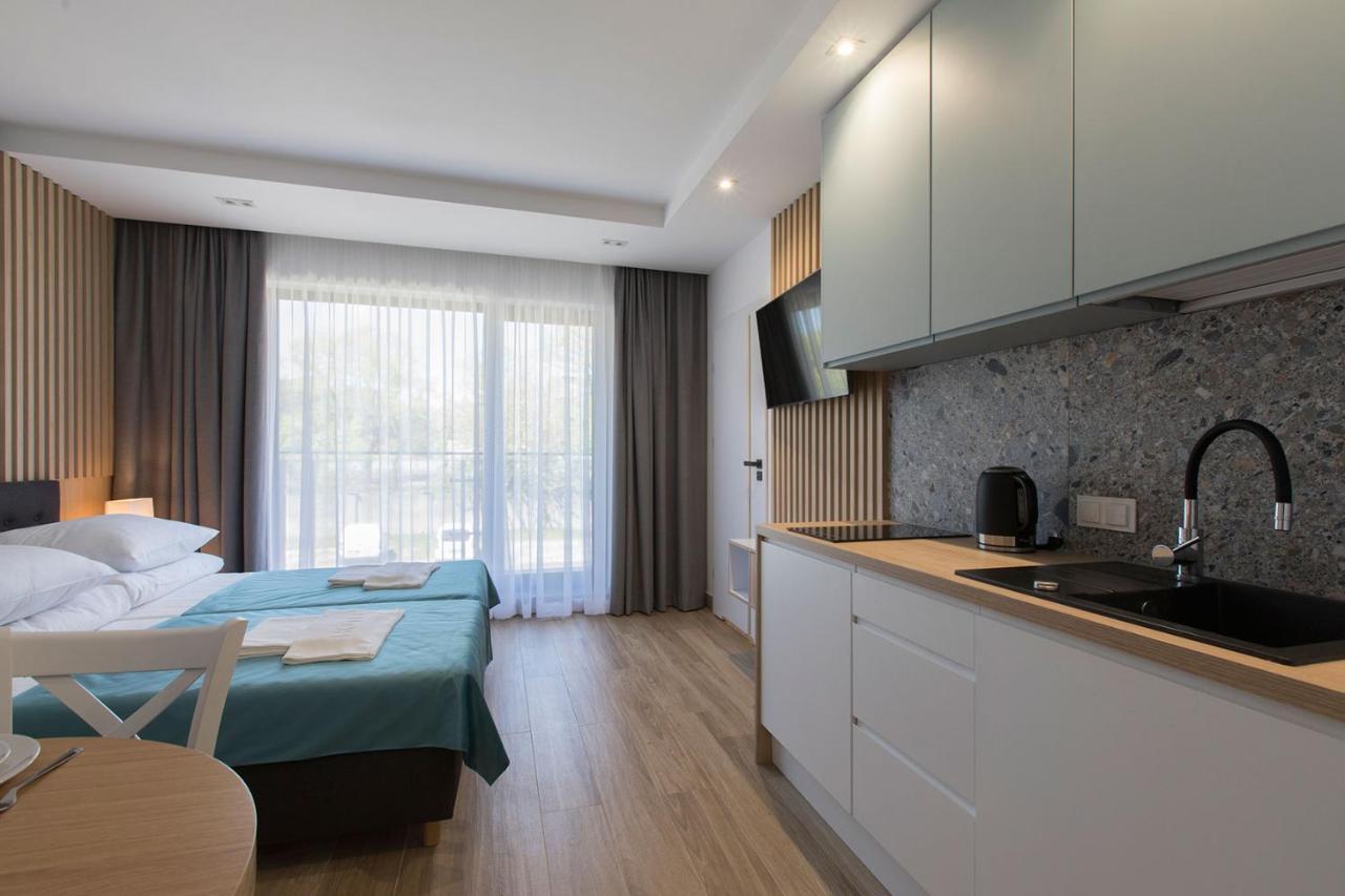 Willa Przy Porcie - Apartamenty Z Aneksami Kuchennymi Ustka Extérieur photo