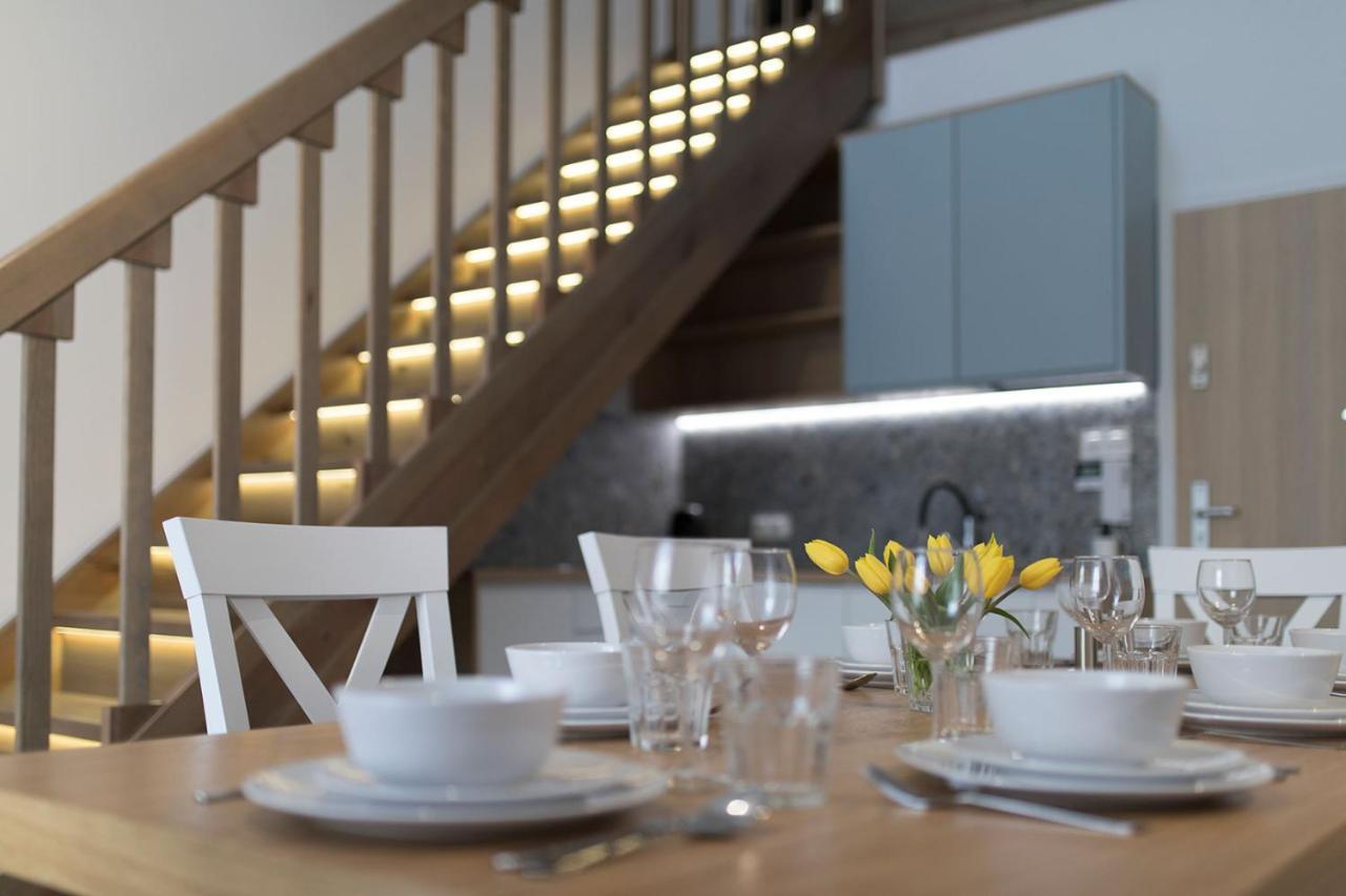 Willa Przy Porcie - Apartamenty Z Aneksami Kuchennymi Ustka Extérieur photo