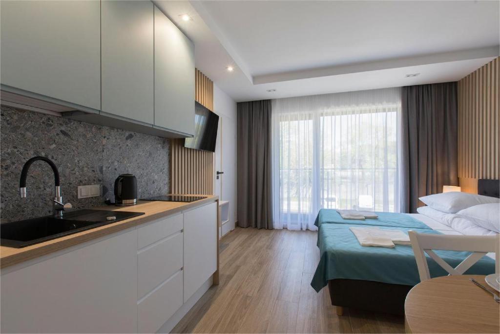 Willa Przy Porcie - Apartamenty Z Aneksami Kuchennymi Ustka Extérieur photo