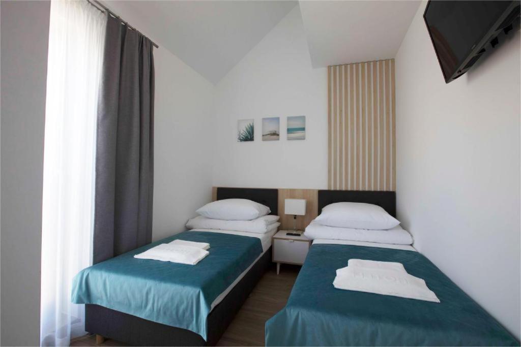 Willa Przy Porcie - Apartamenty Z Aneksami Kuchennymi Ustka Extérieur photo