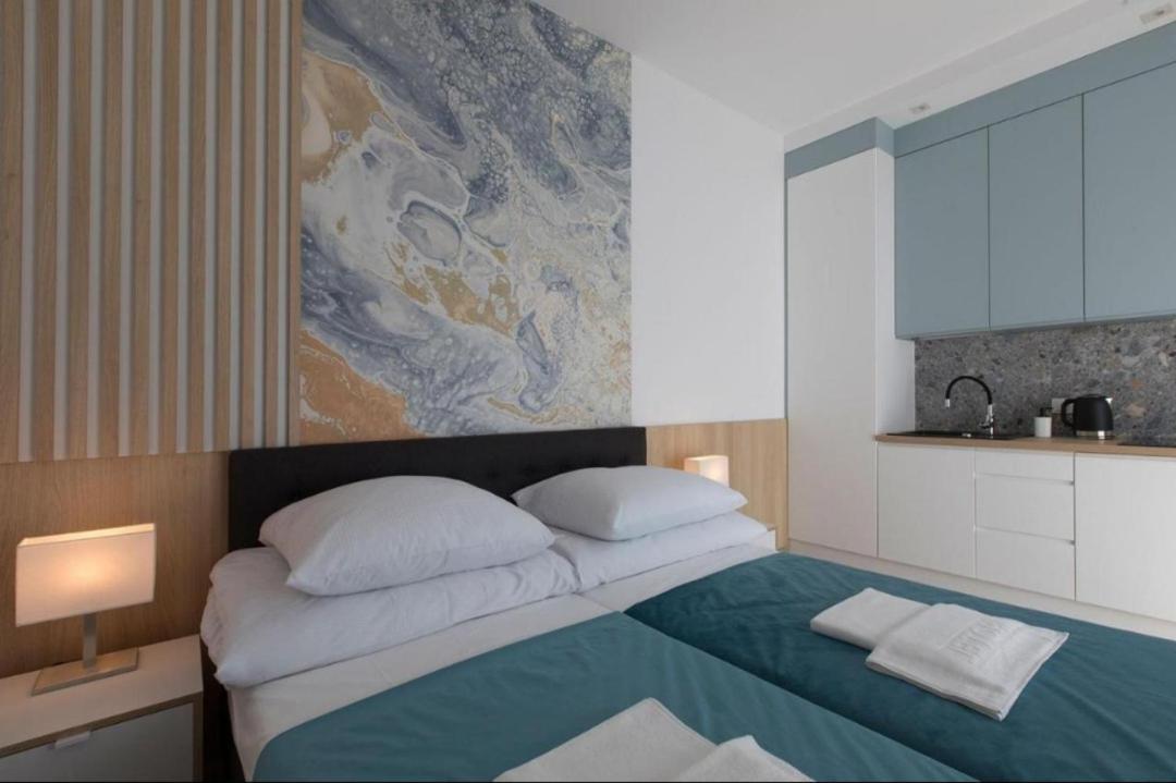Willa Przy Porcie - Apartamenty Z Aneksami Kuchennymi Ustka Extérieur photo
